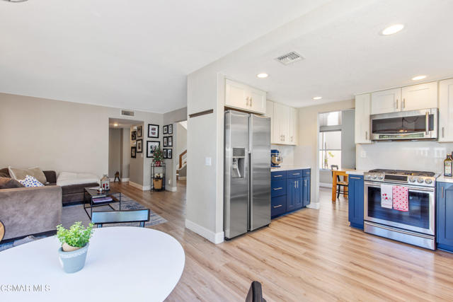 Kitchen & Family Room