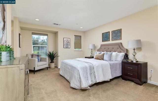 204 Purisima St, San Pablo CA: https://media.crmls.org/mediaz/fa544487-cd23-446d-bd5b-0e286f56b611.jpg