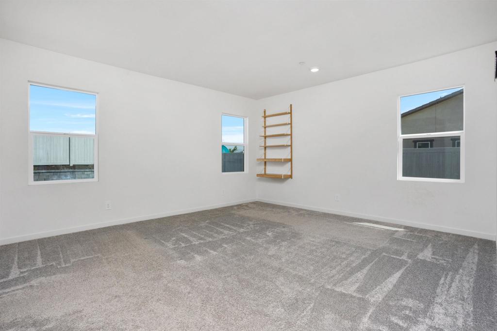 MLS #250036111SD image #14