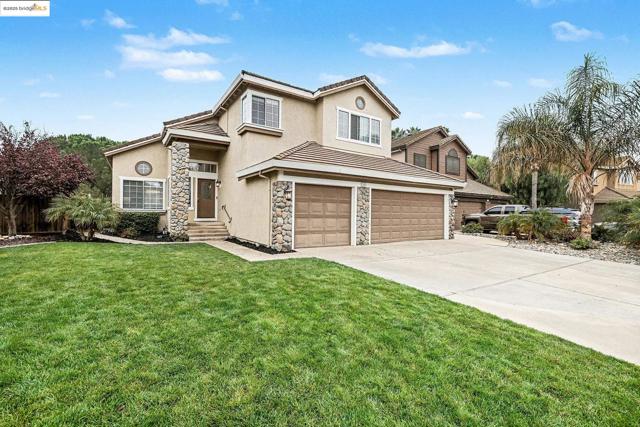 2127 Prestwick Dr, Discovery Bay CA: https://media.crmls.org/mediaz/fa54df41-120c-4427-8daf-f3ffda45dff7.jpg