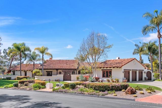 528 Flores de Oro, Rancho Santa Fe CA: https://media.crmls.org/mediaz/fa550ad5-a6a4-4cd6-a1fb-f37e0bf55bde.jpg
