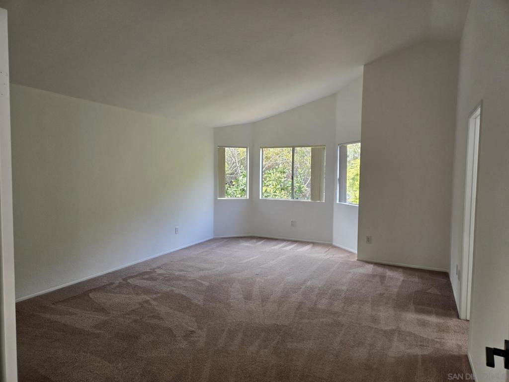 9480 Maler Rd - photo 12