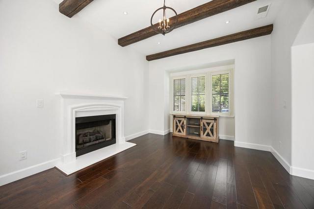2953 Pebble Beach Circle, Fairfield CA: https://media.crmls.org/mediaz/fa580115-4769-44af-944a-083c2275dc97.jpg