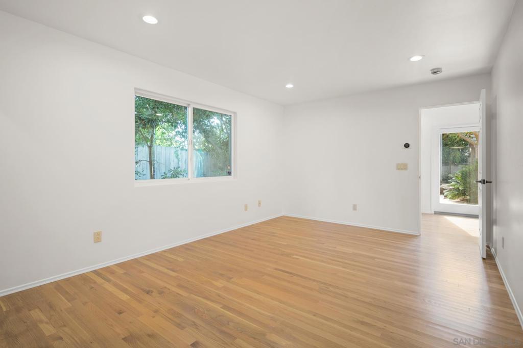 MLS #250041429SD image #18