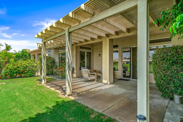 44591 S Heritage Palms Drive, Indio CA: https://media.crmls.org/mediaz/fa59abb2-e0f9-41af-90e3-519d0f19b651.jpg
