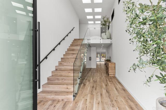 5186 Maynard Street, San Diego CA: https://media.crmls.org/mediaz/fa5b5211-3190-4e19-8268-3e38bd7f115c.jpg