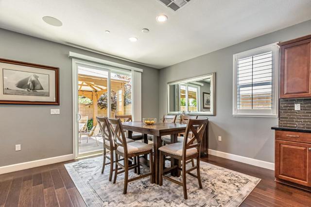 1798 Rosemary Drive, Gilroy CA: https://media.crmls.org/mediaz/fa5b844b-75f4-413f-bac3-e4d065793ead.jpg
