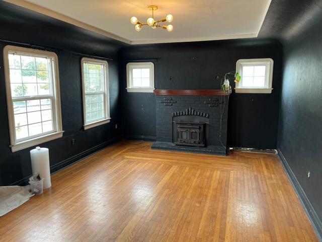 33 Roosevelt Street, Watsonville CA: https://media.crmls.org/mediaz/fa5c6aed-a123-48d1-9dfb-f628ee28e6a8.jpg