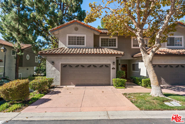 3091 E Hillcrest Drive, Westlake Village CA: https://media.crmls.org/mediaz/fa5cb491-5d95-4276-8b4e-a8d312ac36c7.jpg