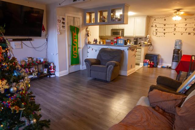 Detail Gallery Image 4 of 13 For 12750 Laurel St #504,  Lakeside,  CA 92040 - 2 Beds | 1 Baths