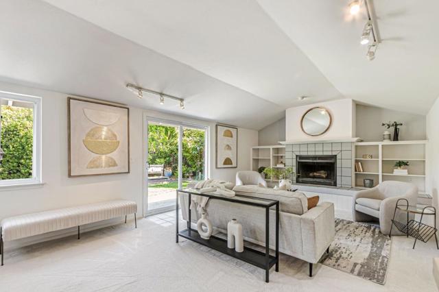1402 Bedford Avenue, Sunnyvale CA: https://media.crmls.org/mediaz/fa5cbc13-9962-4895-89bc-31c1c5409060.jpg