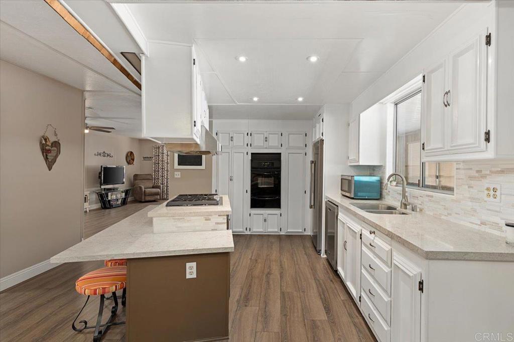 3535 Linda Vista Drive - photo 9