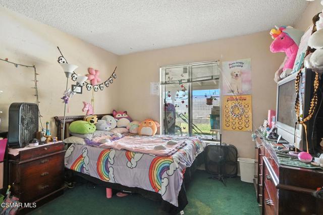 2049 Stanford Drive, Simi Valley CA: https://media.crmls.org/mediaz/fa5e4f8f-2a78-4dd0-a8d5-8959c47e87ea.jpg