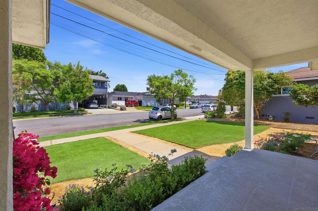 6476 Winona Ave - photo 11