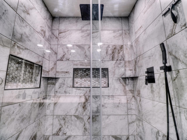 171 Winterhaven Circle, Palm Desert CA: https://media.crmls.org/mediaz/fa5f3afa-397d-49dc-8efe-53df774df411.jpg
