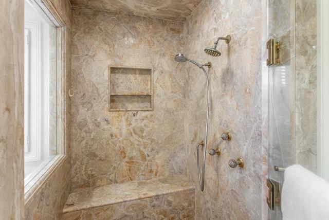 1110 Trinity Drive, Menlo Park CA: https://media.crmls.org/mediaz/fa5f7e50-3b47-4ea8-a842-85fbb83a6814.jpg