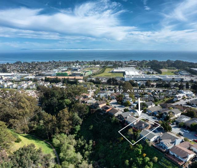 120 Alamo Avenue, Santa Cruz CA: https://media.crmls.org/mediaz/fa60d0fc-58d9-42c6-8b65-cc0afbb944ba.jpg