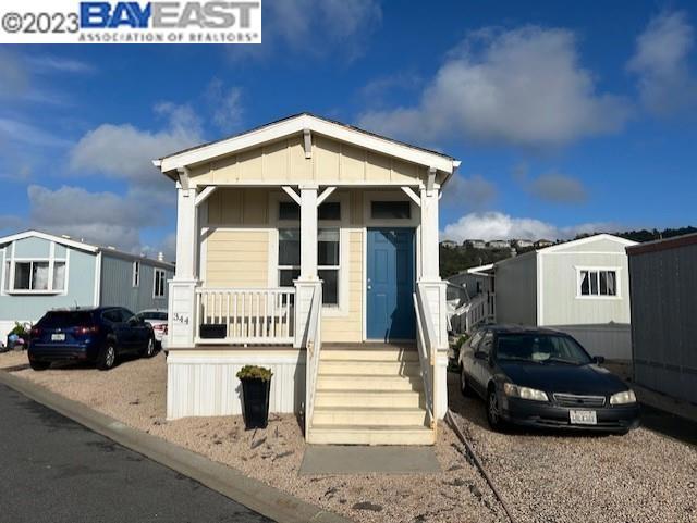 344 3rd Ave, Pacifica, California 94044, 2 Bedrooms Bedrooms, ,1 BathroomBathrooms,Residential,For Sale,3rd Ave,41046302