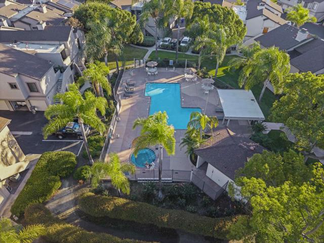 3633 Avocado Village Ct, La Mesa CA: https://media.crmls.org/mediaz/fa6117a5-8783-40e0-9a45-cb5b27e88a56.jpg