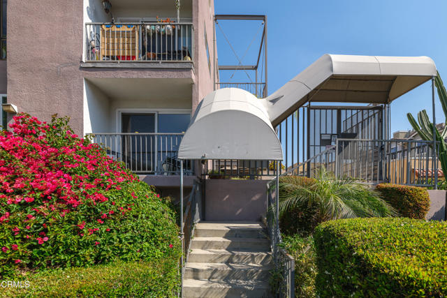 Detail Gallery Image 20 of 25 For 6525 La Mirada Ave #103,  Los Angeles,  CA 90038 - 2 Beds | 2 Baths