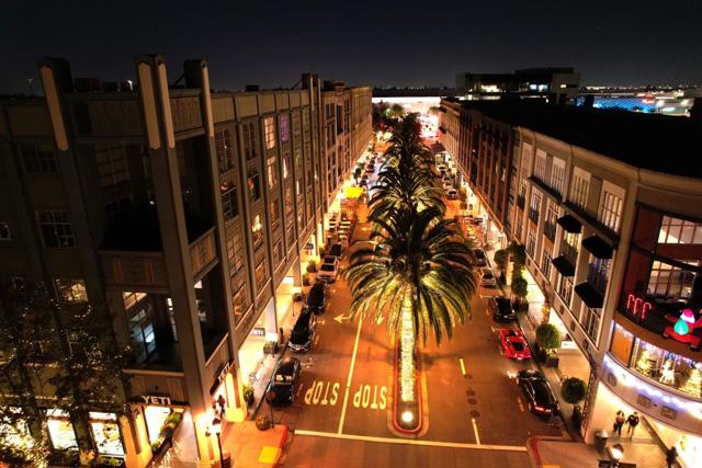 356 Santana Row, San Jose CA: https://media.crmls.org/mediaz/fa6289b3-edcb-4e6c-8375-448e6fa2bad0.jpg