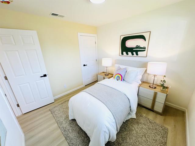 2262 Bermuda Ave, San Leandro CA: https://media.crmls.org/mediaz/fa62f3a1-c661-4848-adaa-37c140d5ad66.jpg