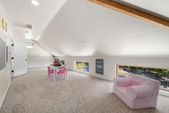 Image 47 of 69 For 276 Meadow Court
