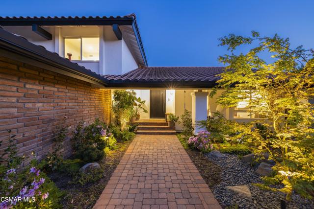 1630 Wicklow Court, Westlake Village CA: https://media.crmls.org/mediaz/fa64a1e9-7862-4200-bcb9-c4dac24247ec.jpg