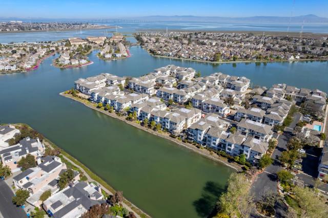 600 Baltic Circle, Redwood City CA: https://media.crmls.org/mediaz/fa661b44-cc55-451b-b31c-c2f675c93479.jpg
