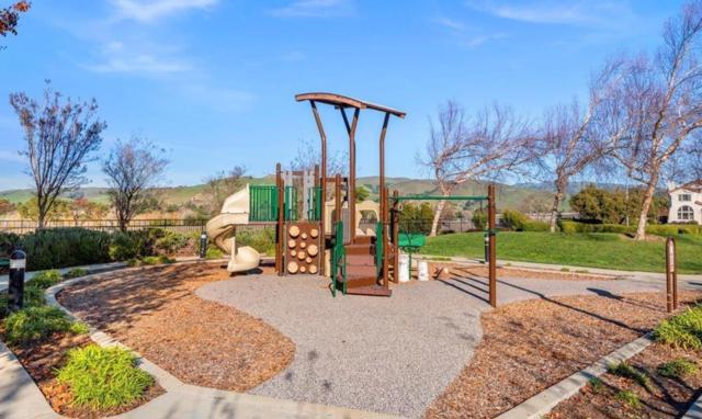 Image 44 of 48 For 37812 Appletree Court