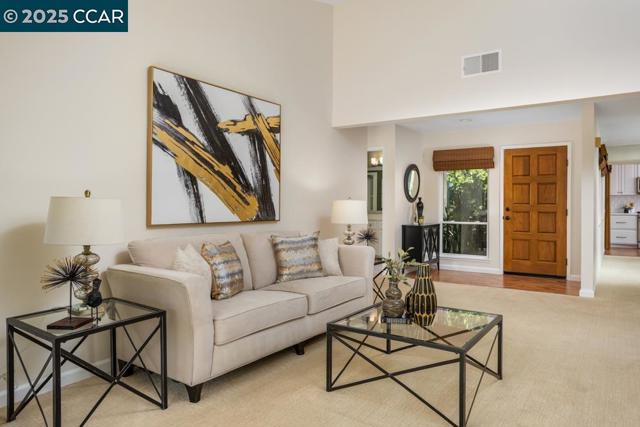 3520 Rossmoor Parkway, Walnut Creek CA: https://media.crmls.org/mediaz/fa6852a6-2677-4154-a3b1-44b0e756bf27.jpg