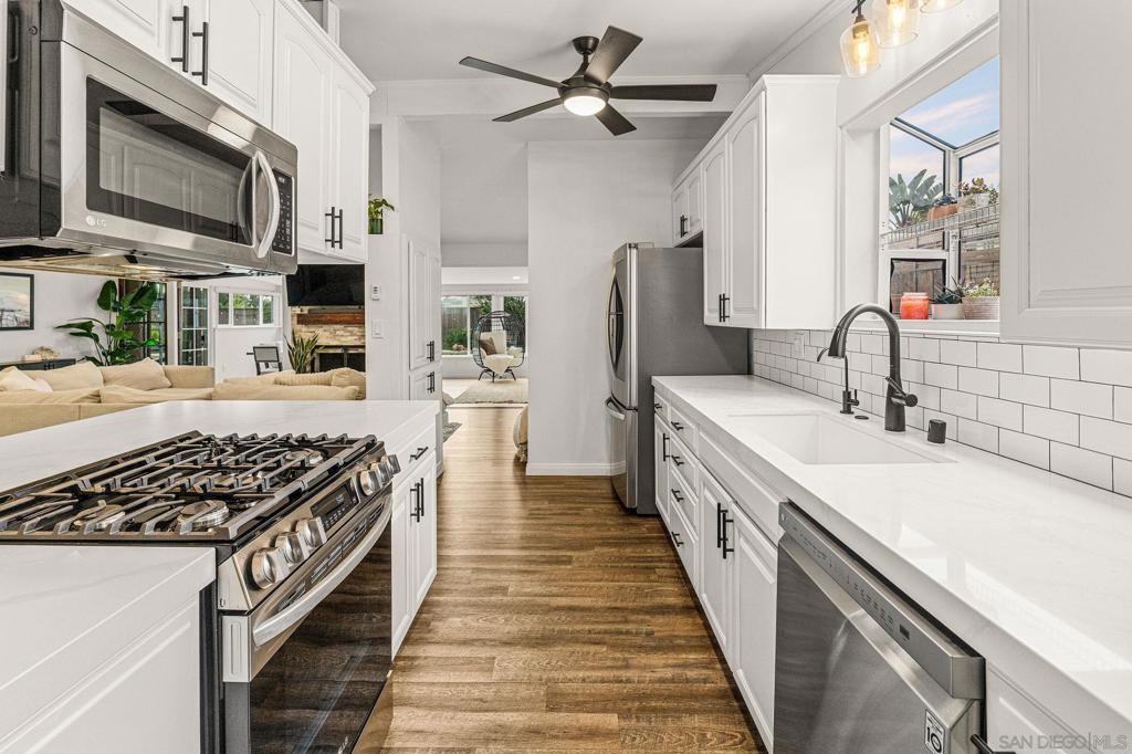 9162 Fermi Ave. - photo 10