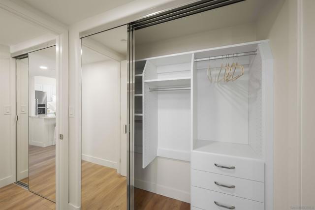 1820 Avenida del Mundo, Coronado CA: https://media.crmls.org/mediaz/fa6927ed-4afe-4845-b65d-c1a1fafe07b4.jpg