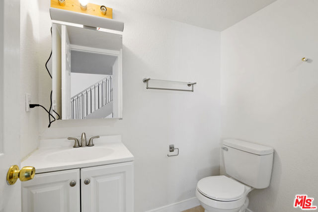 7853 Bothwell Road photo 43