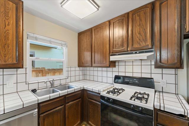 530 Western Drive, Santa Cruz CA: https://media.crmls.org/mediaz/fa69c862-3e84-4f61-8362-3ea0111b9979.jpg