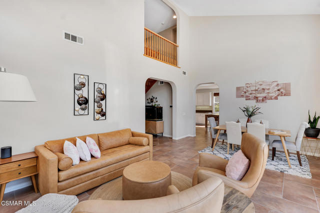 1877 Seasons Street, Simi Valley CA: https://media.crmls.org/mediaz/fa69d050-a62c-415d-8bd0-a438ec6c9bbd.jpg