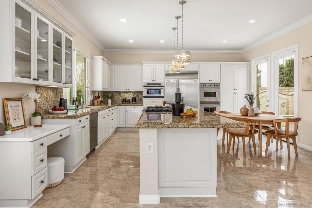 MLS #250041495SD image #10