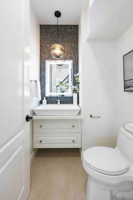 4118 Sutherland Drive, Palo Alto CA: https://media.crmls.org/mediaz/fa6ad28a-c836-4a1a-81cd-1c5322a2ea6a.jpg