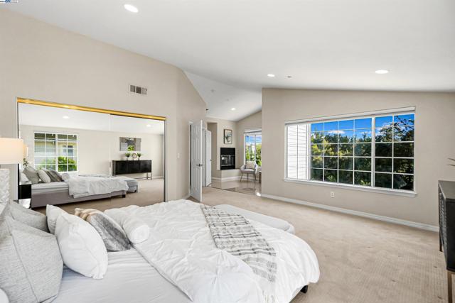 3473 Edinburgh Dr, Livermore CA: https://media.crmls.org/mediaz/fa6ae9d9-18ce-4a0a-b9f1-e848b9a2bcd9.jpg