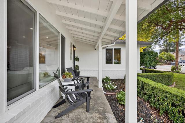 866 Stonehurst Way, Campbell CA: https://media.crmls.org/mediaz/fa6af3c2-8fee-41d7-a59c-3a06935019d6.jpg