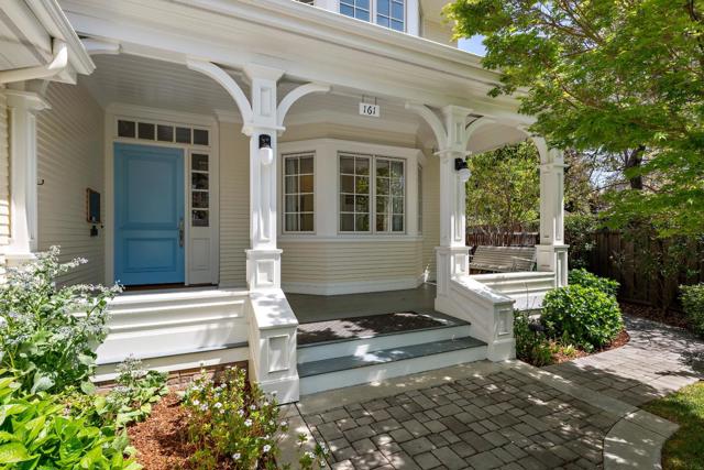 161 Primrose Way, Palo Alto CA: https://media.crmls.org/mediaz/fa6b9c23-5615-4732-9234-3bd33ba0fb5e.jpg