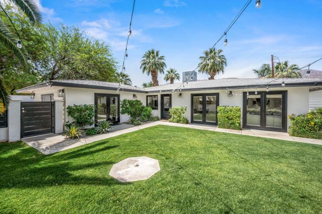 51485 Calle Guatemala, La Quinta CA: https://media.crmls.org/mediaz/fa6c0ccd-9062-4772-8af0-0e6e55166b59.jpg