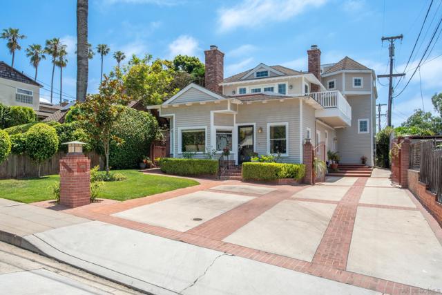 7824 Exchange Pl, La Jolla CA: https://media.crmls.org/mediaz/fa7035f6-2ef3-452a-99cf-b28d658fdd3b.jpg