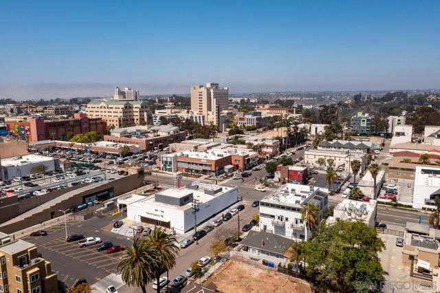 3853 8Th Avenue, San Diego, California 92103, 2 Bedrooms Bedrooms, ,1 BathroomBathrooms,Single Family Residence,For Sale,8Th Avenue,250020093SD