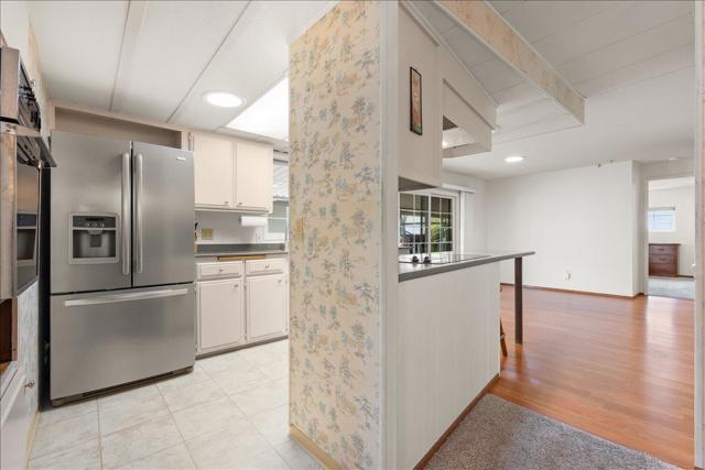 87 Leawood, Aptos CA: https://media.crmls.org/mediaz/fa711ab2-b0d1-4166-9053-044aa9ebc88c.jpg