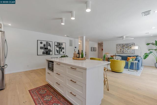 503 Vine Hill Way, Martinez CA: https://media.crmls.org/mediaz/fa71e190-23d3-424b-8450-d8fd43793ee9.jpg
