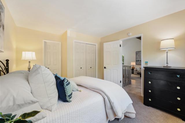 28551 Meadow Glen Way W, Escondido CA: https://media.crmls.org/mediaz/fa720422-0c0d-4bf9-ad37-d621bb9c092a.jpg