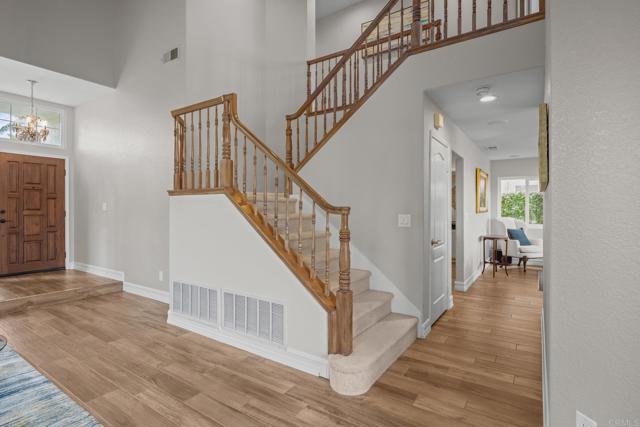 7045 Via Cabana, Carlsbad CA: https://media.crmls.org/mediaz/fa724e09-c833-4d0b-8401-25121fc3a369.jpg