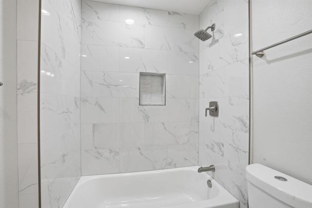 Detail Gallery Image 13 of 33 For 3435 Capalina Rd #10,  San Marcos,  CA 92069 - 2 Beds | 1 Baths