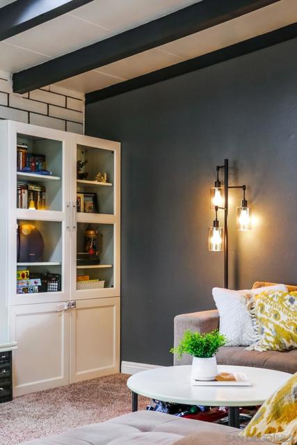 5072 Acuna Street, San Diego CA: https://media.crmls.org/mediaz/fa72eadb-ae23-4b2c-883d-7feb92cec819.jpg